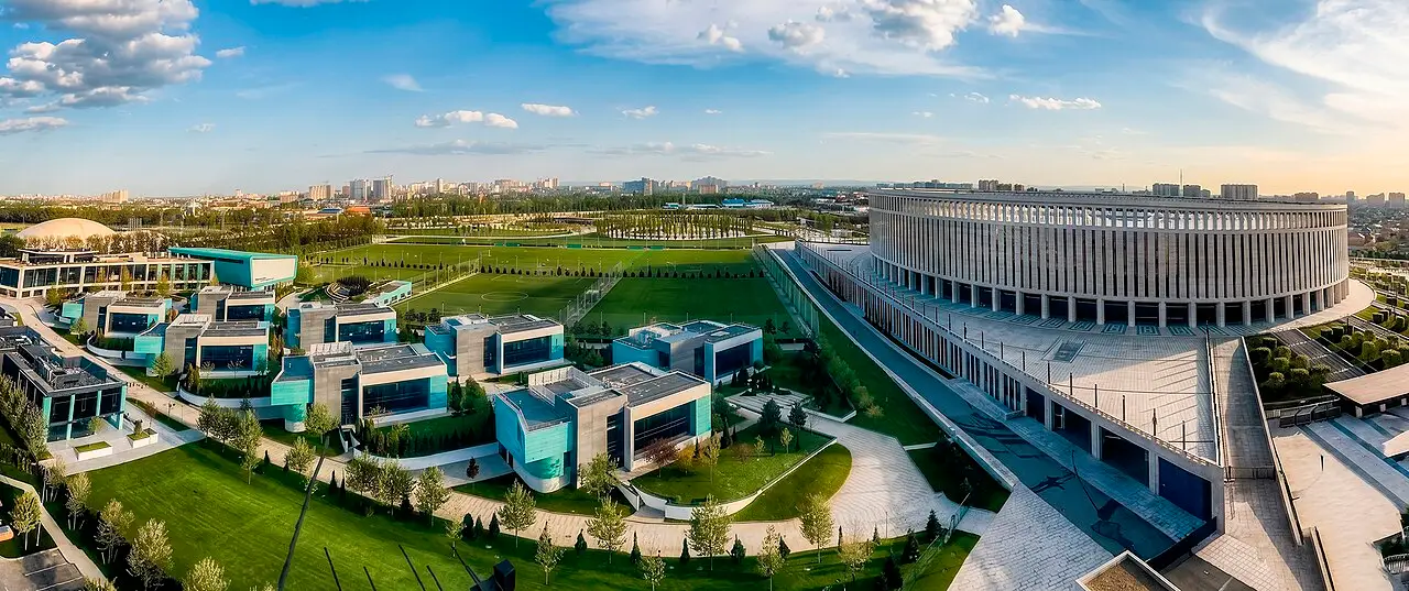 Парк Краснодар и стадион на закате